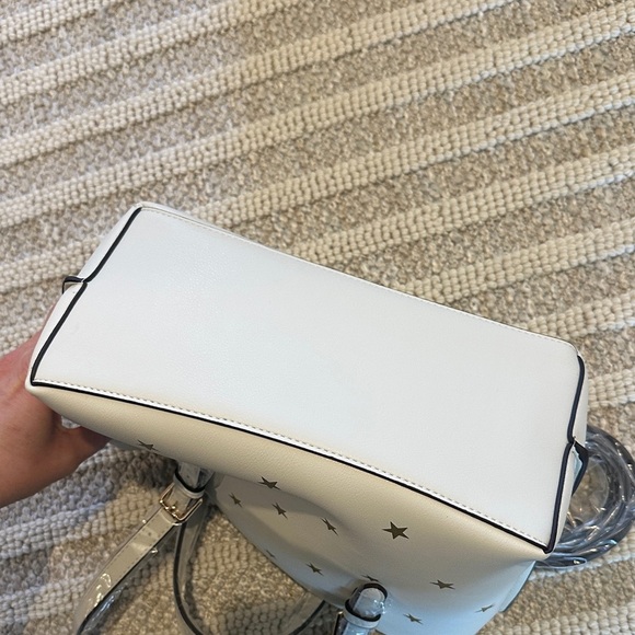Gold Star Patterned White Handbag - Picture 5 of 5